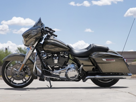 Фото мотоцикла Harley-Davidson Street Glide Special